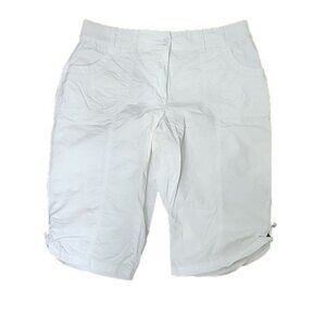 Chico's Womens Bermuda Shorts white Mid-rise light weight 8